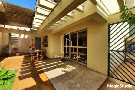 Sobrado com 4 Quartos à venda, 243m² no Cidade Dutra, São Paulo