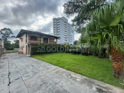 Casa com 3 Quartos para alugar, 290m² no São Luiz, Brusque