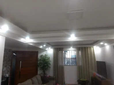 Prédio Comercial com 6 Quartos à venda, 350m² no Recanto das Emas, Brasília