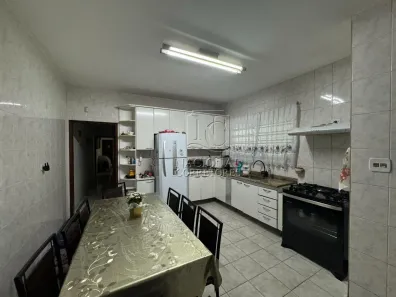 Sobrado com 2 Quartos à venda, 340m² no Cerâmica, São Caetano do Sul