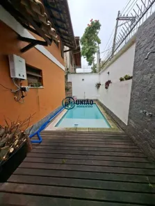 Casa com 6 Quartos à venda, 397m² no São Francisco, Niterói