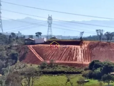 Lote/Terreno à venda, 5000m² no Residencial Estoril, Taubaté
