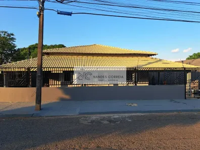 Casa com 3 Quartos à venda, 175m² no Conjunto Habitacional Alexandre Urbanas, Londrina