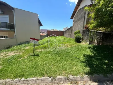 Lote/Terreno à venda, 250m² no Pinheirinho, Vinhedo