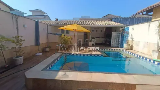 Casa de Condomínio com 4 Quartos à venda, 217m² no Itaipu, Niterói