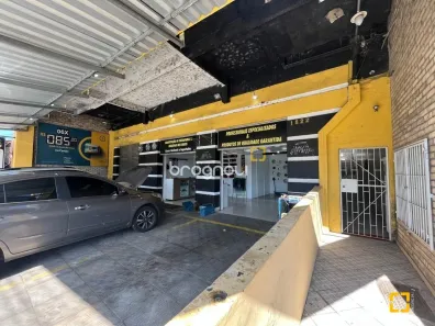 Prédio Comercial à venda, 326m² no Pantanal, Florianópolis