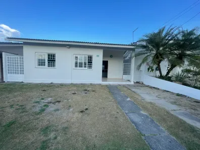 Casa de Condomínio com 3 Quartos para alugar, 76m² no Tarumã, Manaus