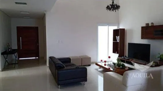 Casa de Condomínio com 3 Quartos para alugar, 300m² no Itapeva, Votorantim