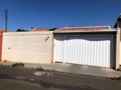 Casa com 3 Quartos à venda, 208m² no Centro, Araraquara