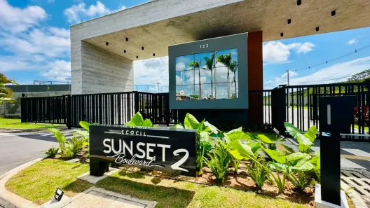Lote/Terreno à venda, 336m² no Pitimbu, Natal