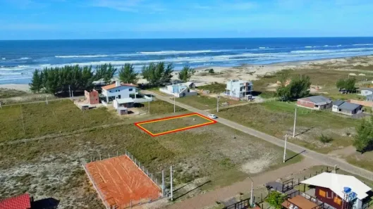 Lote/Terreno à venda, 300m² no , Passo de Torres