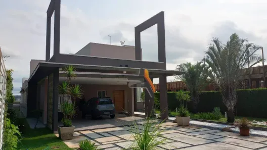 Casa de Condomínio com 3 Quartos para alugar, 598m² no Terras de Mont Serrat, Salto