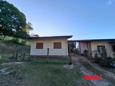 Casa com 2 Quartos para alugar, 49m² no Vendaval, Biguaçu