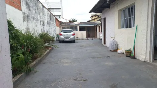 Lote/Terreno com 1 Quarto à venda, 300m² no Vila Mogilar, Mogi das Cruzes
