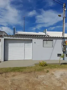 Casa com 2 Quartos à venda, 68m² no Jardim Arco Íris, São Pedro da Aldeia