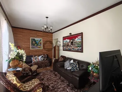 Sobrado com 3 Quartos à venda, 171m² no Vila Hortência, Sorocaba
