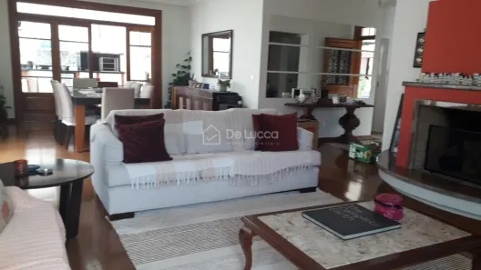 Casa de Condomínio com 4 Quartos à venda, 380m² no Chácaras Silvania, Valinhos