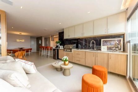 Apartamento com 2 Quartos à venda, 136m² no Jardim das Acácias, São Paulo