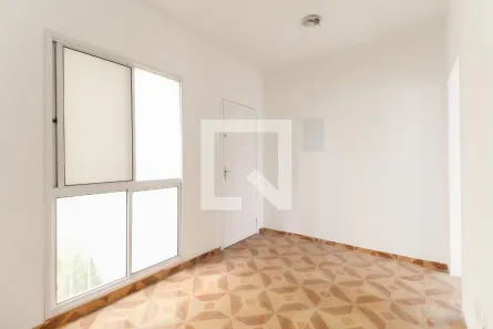 Apartamento com 2 Quartos à venda, 39m² no Vila Carmosina, São Paulo