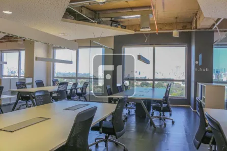 Sala Comercial para alugar, 654m² no Jardim das Acácias, São Paulo