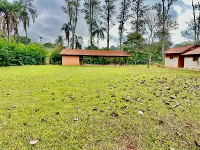 Fazenda/Sítio com 3 Quartos para alugar, 513m² no Estância Vargem Bonita, Senador Canedo