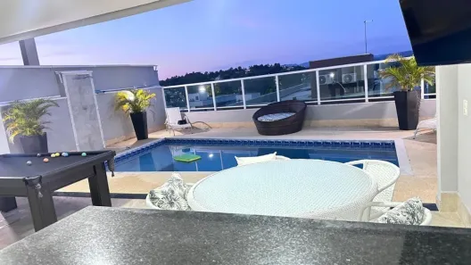 Casa de Condomínio com 3 Quartos à venda, 200m² no Suru, Santana de Parnaíba