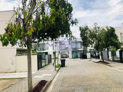 Casa de Condomínio com 3 Quartos para alugar, 200m² no Recreio dos Bandeirantes, Rio de Janeiro