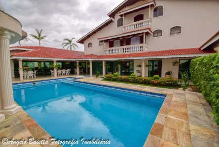 Casa de Condomínio com 5 Quartos à venda, 701m² no Centro, Peruíbe