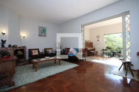 Casa com 4 Quartos à venda, 258m² no Sumaré, São Paulo