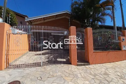 Casa com 3 Quartos à venda, 250m² no Jardim Carlos Lourenço, Campinas
