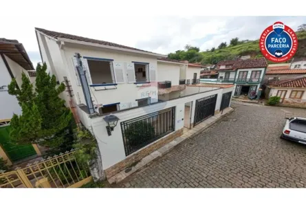 Casa com 4 Quartos à venda, 265m² no Centro, Mariana