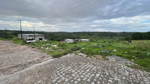 Lote/Terreno à venda, 400m² no Paratibe, João Pessoa