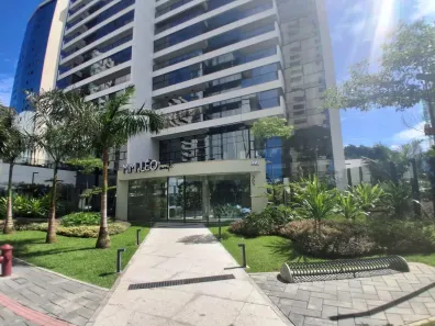 Apartamento com 3 Quartos para alugar, 131m² no Boa Viagem, Recife