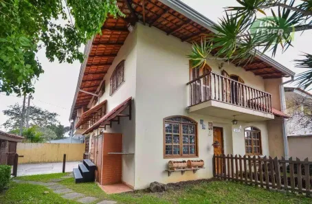 Casa de Condomínio com 3 Quartos à venda, 164m² no Bacacheri, Curitiba