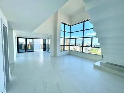 Apartamento com 3 Quartos à venda, 194m² no Cambuí, Campinas