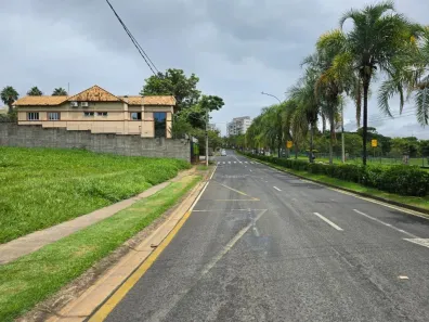 Lote/Terreno à venda, 360m² no Swiss Park, Campinas