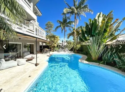 Casa de Condomínio com 3 Quartos para alugar, 449m² no Alphaville, Santana de Parnaíba