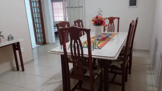 Casa com 3 Quartos à venda, 306m² no Vila Arens II, Jundiaí