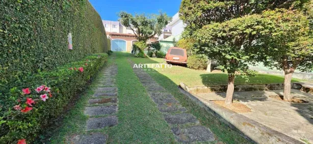 Casa com 3 Quartos à venda, 500m² no Vila Lavínia, Mogi das Cruzes