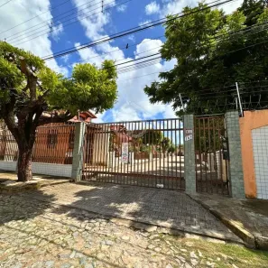 Casa com 3 Quartos à venda, 122m² no Cidade dos Funcionários, Fortaleza