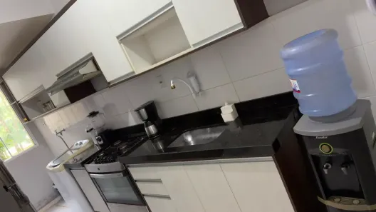 Apartamento com 3 Quartos para alugar, 76m² no Mangueirão, Belém