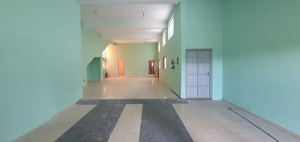 Prédio Comercial com 3 Quartos à venda, 400m² no Jardim Terras de Santa Helena, Jacareí