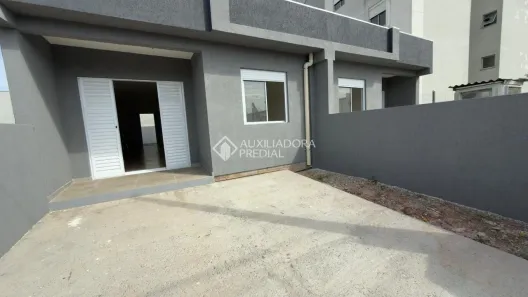 Casa com 2 Quartos à venda, 72m² no Olaria, Canoas