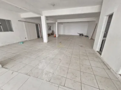 Ponto Comercial para alugar, 270m² no Jardim Nossa Senhora de Fátima, Jandira