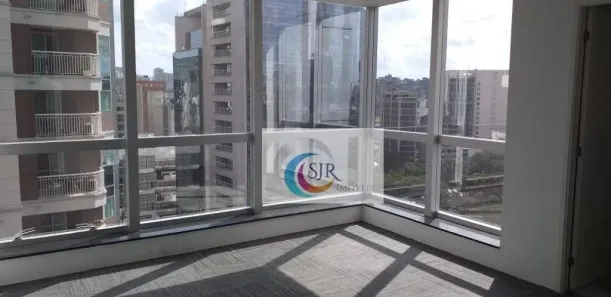 Sala Comercial para alugar, 106m² no Vila Olímpia, São Paulo