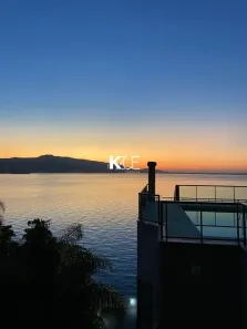 Apartamento com 3 Quartos à venda, 131m² no Coqueiros, Florianópolis