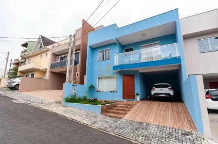 Sobrado com 3 Quartos para alugar, 129m² no Cachoeira, Curitiba