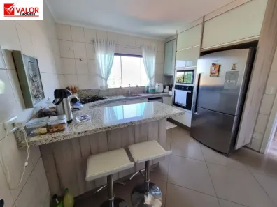 Sobrado com 4 Quartos à venda, 200m² no Jardim Bonfiglioli, São Paulo