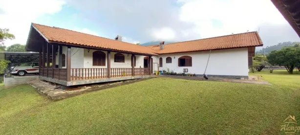Casa com 5 Quartos à venda, 411m² no Centro, Vale Real