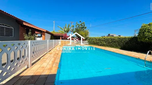 Casa com 3 Quartos para alugar, 307m² no Jardim Alvinópolis, Atibaia